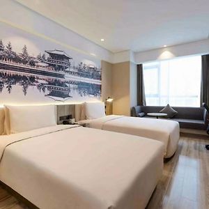 Double Room Two Double Beds